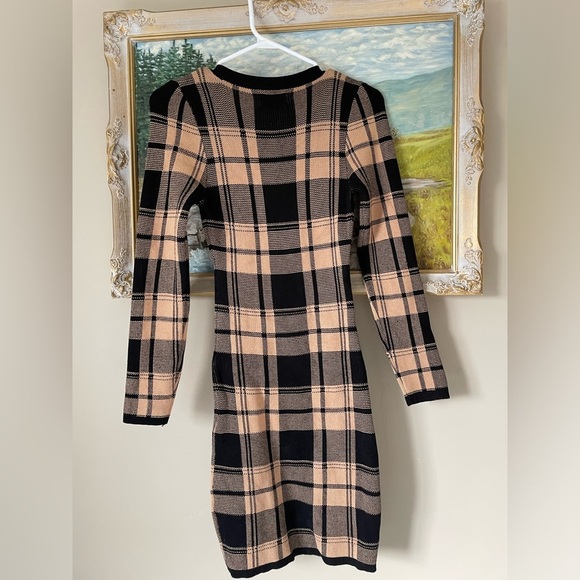 Neutral plaid long sleeve dress size Medium NWOT - Picture 5 of 5